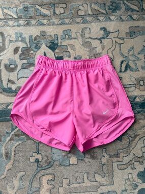 🆕 Nike Tempo Dri-FIT Shorts